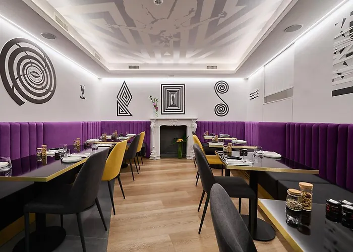 Mytale Creative Academy Hotel Rom